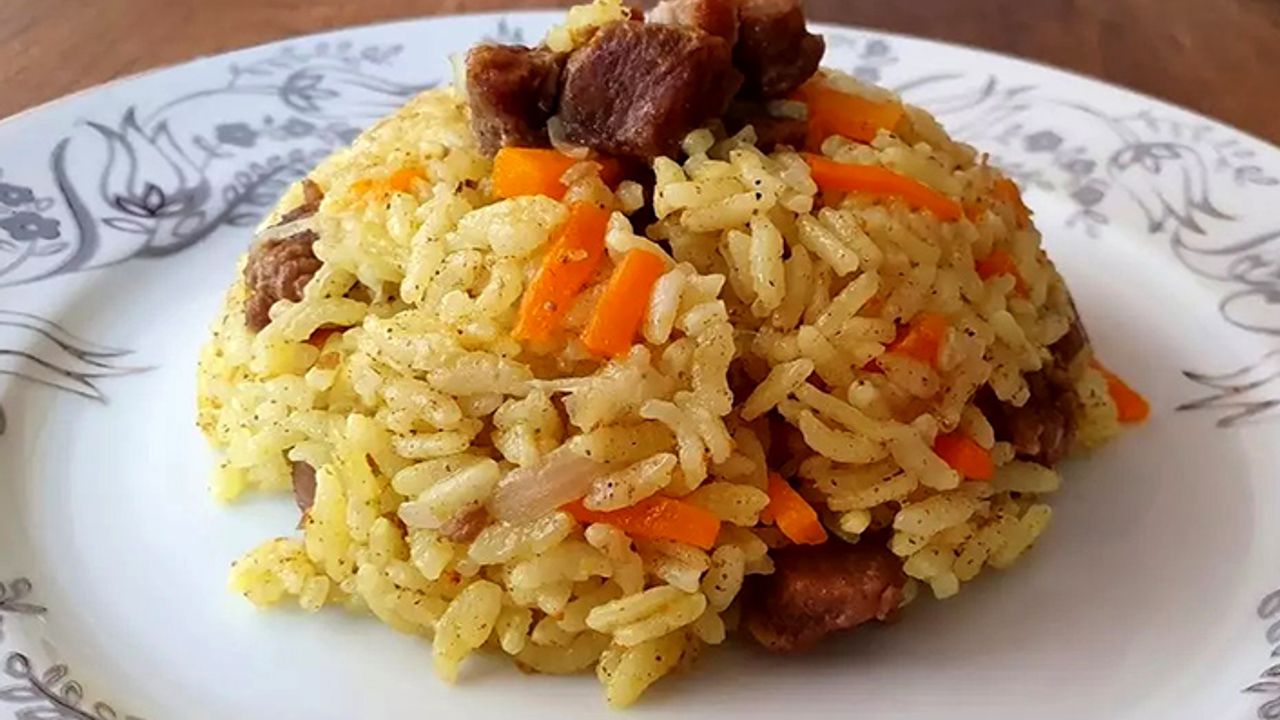 Kahramanmaraş’ta Damat evinin zenginliğini gösteren yemek