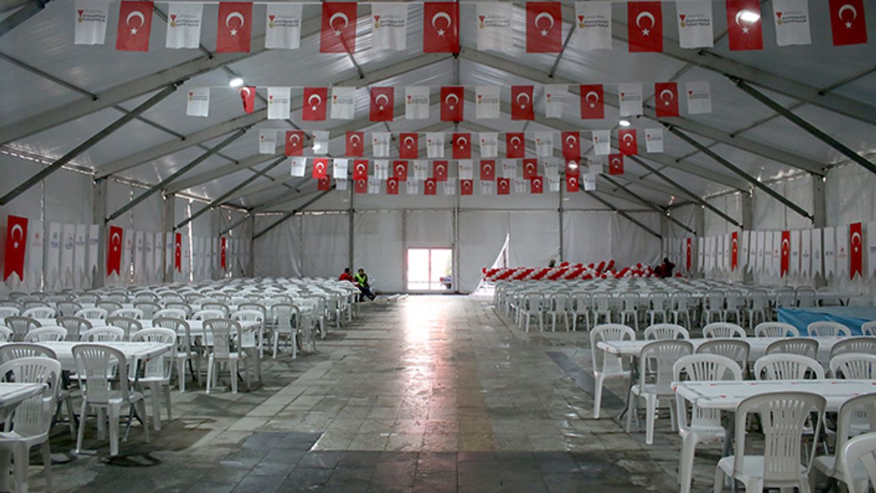 Kahramanmaraş’ta ilk iftar için tüm hazırlıklar tamamlandı