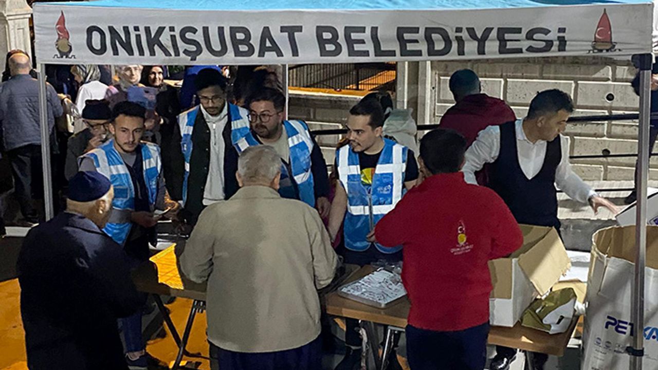 Onikişubat Belediyesi, Kadir Gecesi’nde gönüllere dokundu