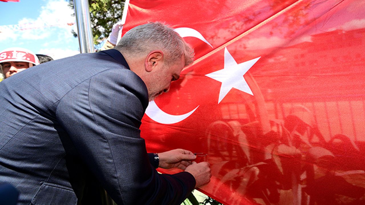 Kahramanmaraş’a İstiklal Madalyası Verilişinin 100. Yılı coşkuyla kutlandı