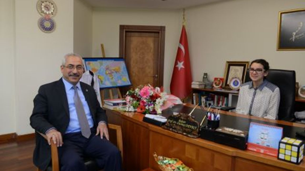 23 NİSAN’DA KSÜ REKTÖRÜ ZEYNEP SUDE SALMAN OLDU