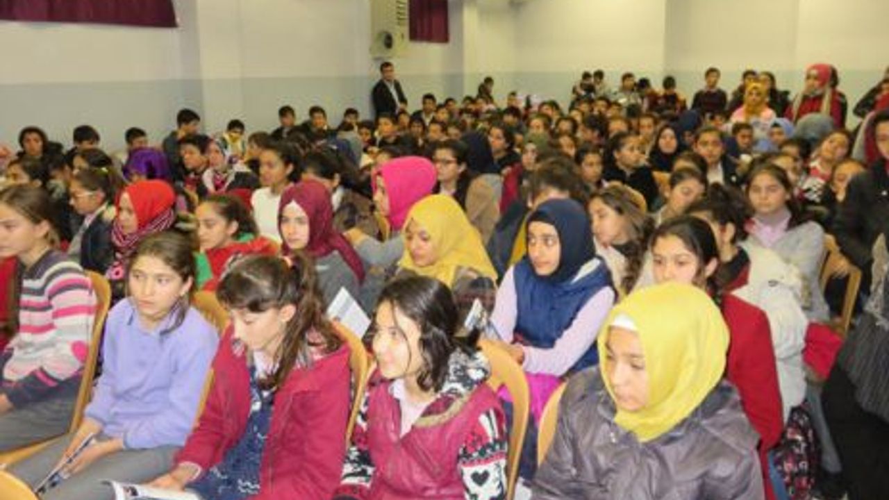  ÇAKMAKÇI SAİT ORTAOKUL VE İLKOKULU ÖĞRENCİLERİNE ENGELLİ FARKINDALIĞI PROGRAMI