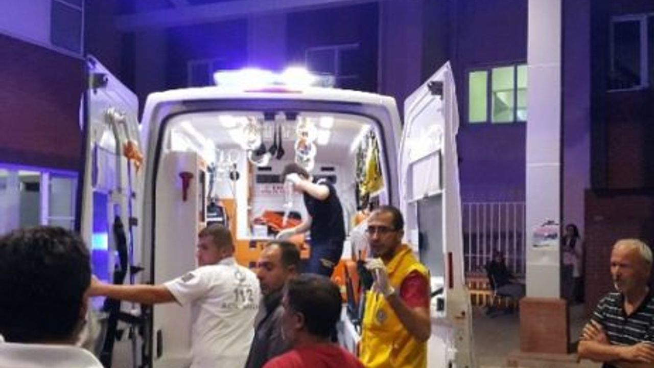 EŞİ VE AİLESİNE KURŞUN YAĞDIRDI: 1 ÖLÜ, 2 YARALI