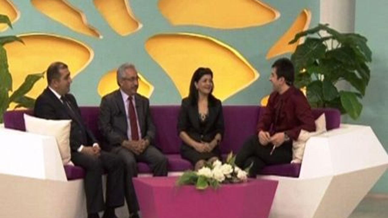 KSÜ REKTÖRÜ DEVECİ, AZERBAYCAN'DA İÇTİMAİ TV'YE KONUK OLDU