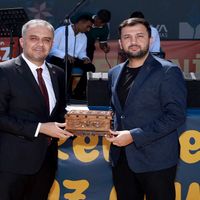YAŞAM
