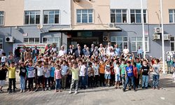 Kitaplar devletten, çanta ve kırtasiyeler Onikişubat Belediyesi’nden