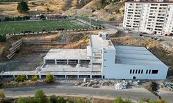 Doğukent Spor kompleksinde çalışmalar hız kazandı