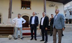 Okay, “Tarihi konaklar yeniden ayağa kalkacak”