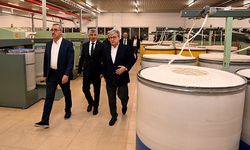 Vali Ünlüer ile Güngör, İSKUR Tekstil fabrikasını ziyaret etti