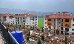 Afet konutları hak sahiplerine teslim ediliyor