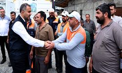 Toptaş, 1 Mayıs’ta Çevre Koruma emekçileriyle buluştu