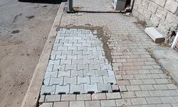 Akpınar, "Kilit parke tamir çalışmalarımız hız kesmeden devam ediyor"