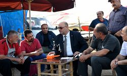 Akpınar, Kurban satış yerini ziyaret etti