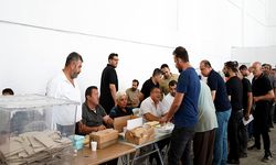 Müjdat Bayazıt, güven tazeledi