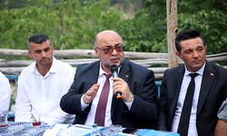Akpınar, “Vatandaşlarımızla istişare ediyor, sorunları yerinde çözüyoruz”