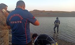 Yüzme öğrenmek isteyen baba ve kızı suda kayboldu