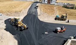 Dulkadiroğlu Belediyesi asfalt çalışmaları sürüyor