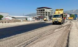 Büyükşehir’den Yeni Sanayi Sitesi’ne asfalt