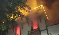 Kahramanmaraş'ta Tarihi Kapalı Çarşıda Yangın