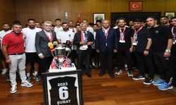 Görgel, “İstiklalspor’umuzun şampiyonluğu şehrimize hayırlı olsun”
