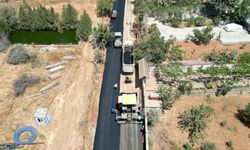 Dulkadiroğlu Belediyesi’nden Ayaklıcaoluk ve Akyar’da asfalt çalışması