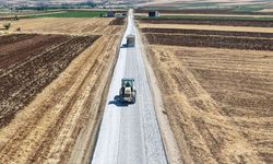 Büyükşehir’den Ekinözü Kırsalına yol yatırımı