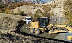Onikişubat Belediyesi’nden aynı anda 17 farklı kırsal mahalleye ulaşım yatırımı