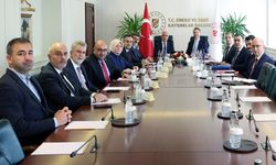 Kahramanmaraş heyetinden Enerji ve Tabii Kaynaklar Bakanı Bayraktar’a ziyaret