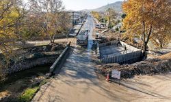 Büyükşehir’den Türkoğlu Şekeroba’da Ulaşımı rahatlatacak köprü hamlesi