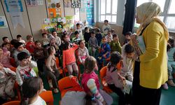 Büyükşehir’den miniklere masal şöleni