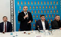 Başkan Toptaş, muhtarlarla iftar sofrasında buluştu