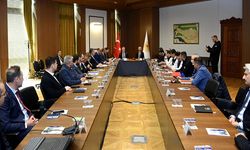 Başkan Görgel ve Vali Ünlüer, altyapı firmaları ile toplantı gerçekleştirdi