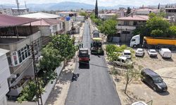 Kahramanmaraş’ta tarihinin en büyük asfalt hamlesine start verdi