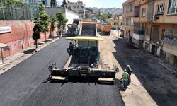 Büyükşehir, Dulkadiroğlu Gazneliler Caddesi’nde asfalt mesaisine başladı
