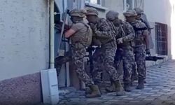 Kahramanmaraş’ın da aralarında bulunduğu 54 ilde sosyal medya operasyonu: 258 şüpheli yakalandı