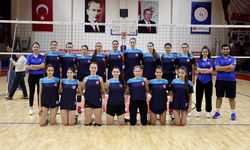 Büyükşehir Belediyespor Kadın Voleybol Takımı, 2. Lig maratonuna hazırlanıyor