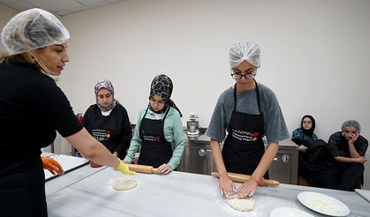Büyükşehir KAMEK’te kursları başladı