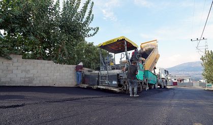 Büyükşehir, asfalt mesaisini yeni haftada 20 farklı noktada sürdürecek