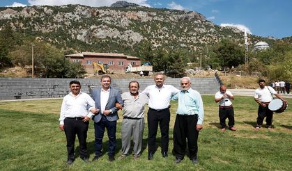 Başkan Toptaş, Kertmen’de güreş sahasını inceledi