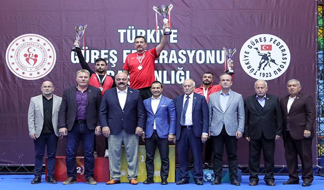 Güreş İhtisas Spor Kulübü namağlup şampiyon oldu
