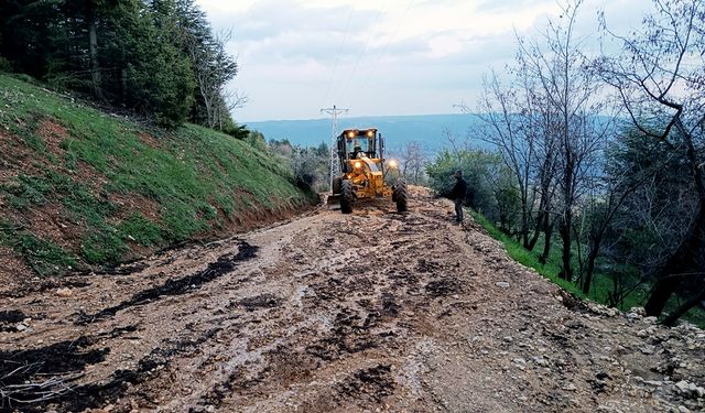 Büyükşehir, yağışın getirdiği olumsuzluklara müdahale