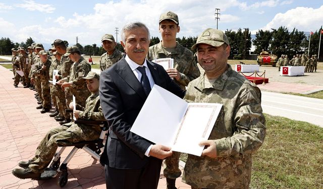 Özel Gereksinimli bireyler Askerlik heyecanını yaşadı