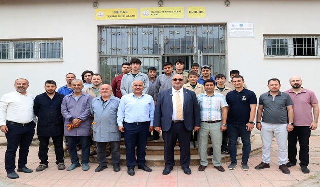 Dulkadiroğlu Belediyesi’nden eğitime ve yerli üretime destek