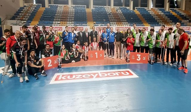Büyükşehir Belediyespor, “Oturarak Voleybol”da Süper Lig’e yükseldi