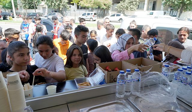 Büyükşehir, öğrenci ve velilerin LGS heyecanına ortak oldu