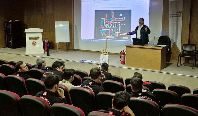 Kahramanmaraş’ta itfaiyecilere ilk yardım eğitimi verildi