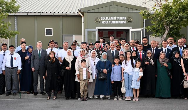 Görgel, “Kara Kuvvetleri komutanlığımıza nice güçlü ve şanlı yıllar diliyorum”