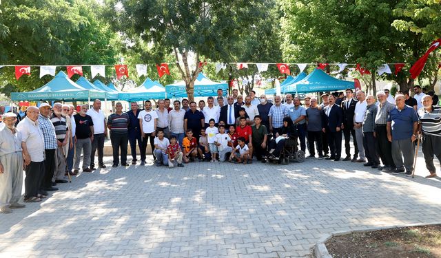 Yenilenen Dulkadiroğlu Parkı’nda mahalle toplantısı gerçekleştirildi