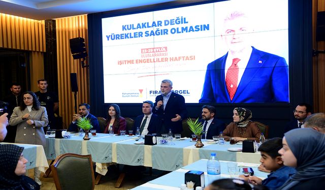 Başkan Görgel’den İşitme Engelliler Haftası’nda anlamlı buluşma
