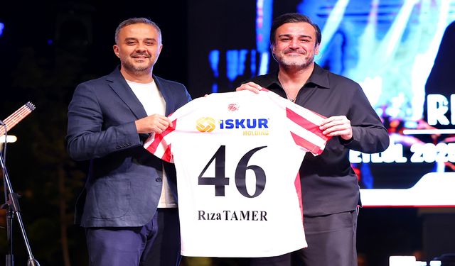 Başkan Toptaş’tan Rıza Tamer’e Efsane geri döndü